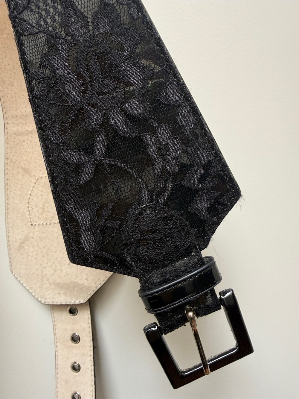 LP Linea Pelle LP Black Wide Waist Lace Overlay Belt Size M